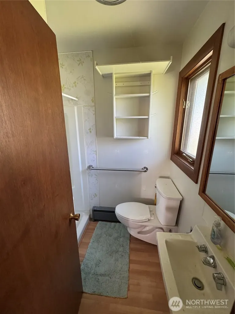 402 W Maple Sequim WA 98382