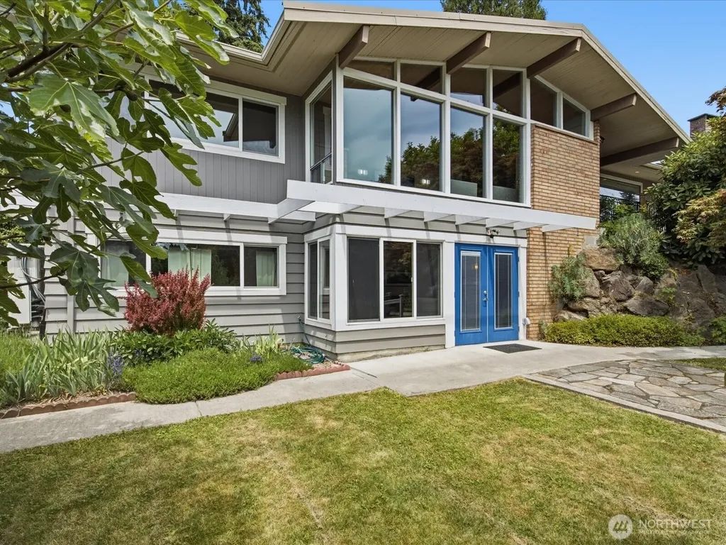 10222 NE 198th Street Bothell WA 98011