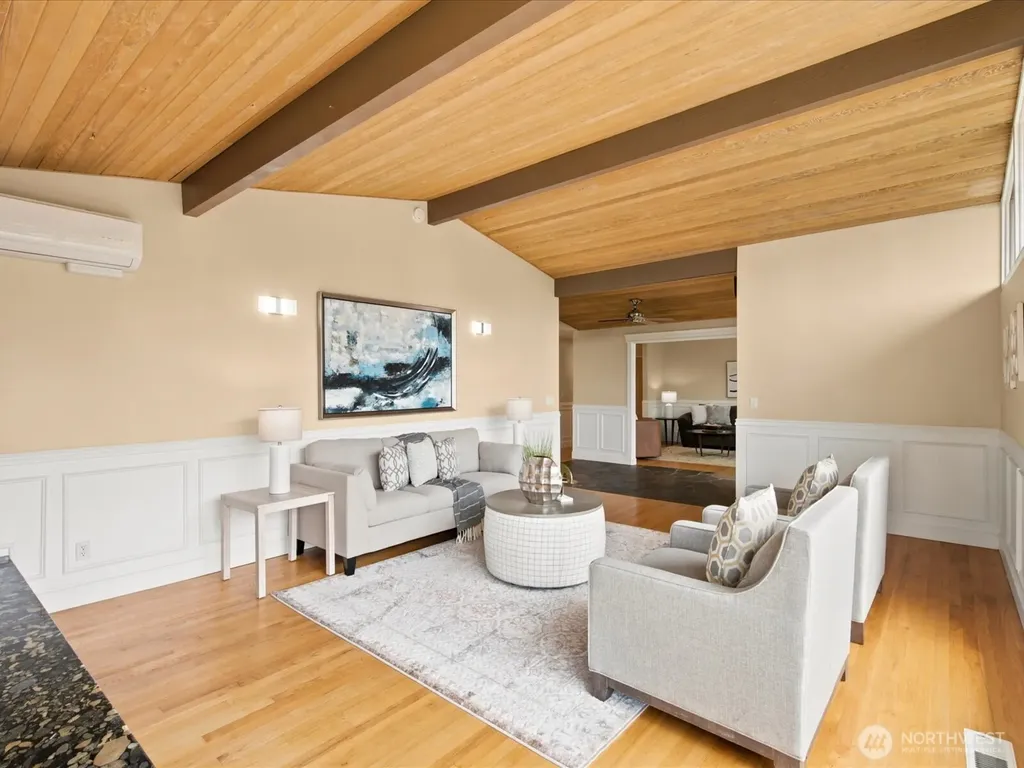 10222 NE 198th Street Bothell WA 98011