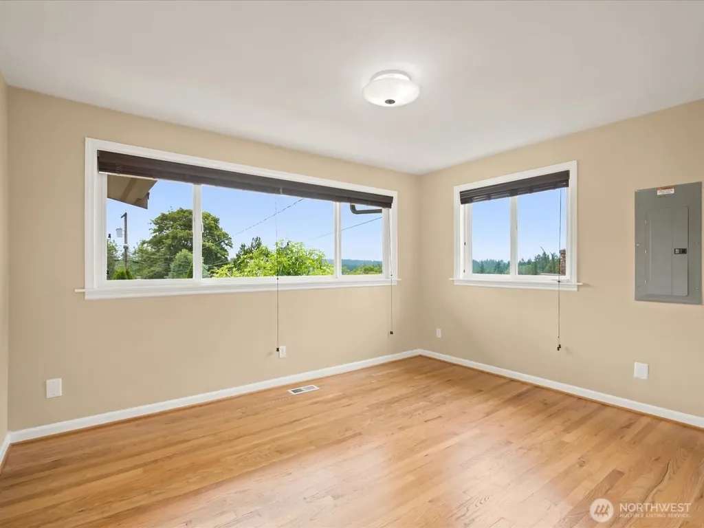 10222 NE 198th Street Bothell WA 98011