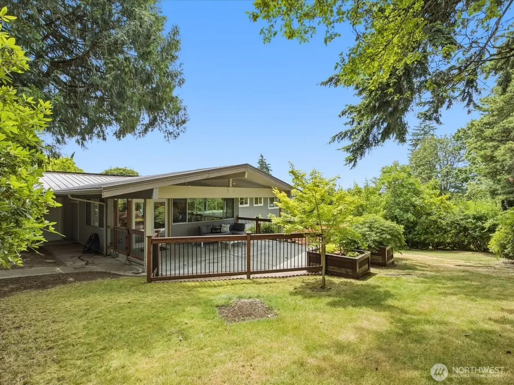 10222 NE 198th Street Bothell WA 98011