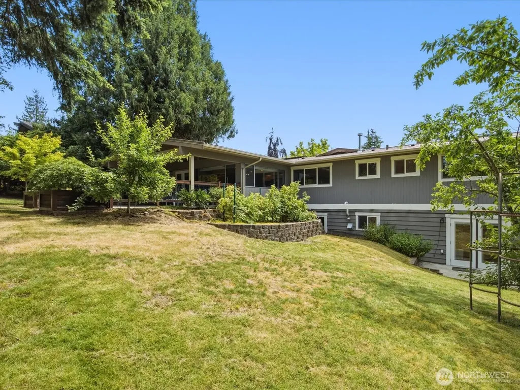 10222 NE 198th Street Bothell WA 98011