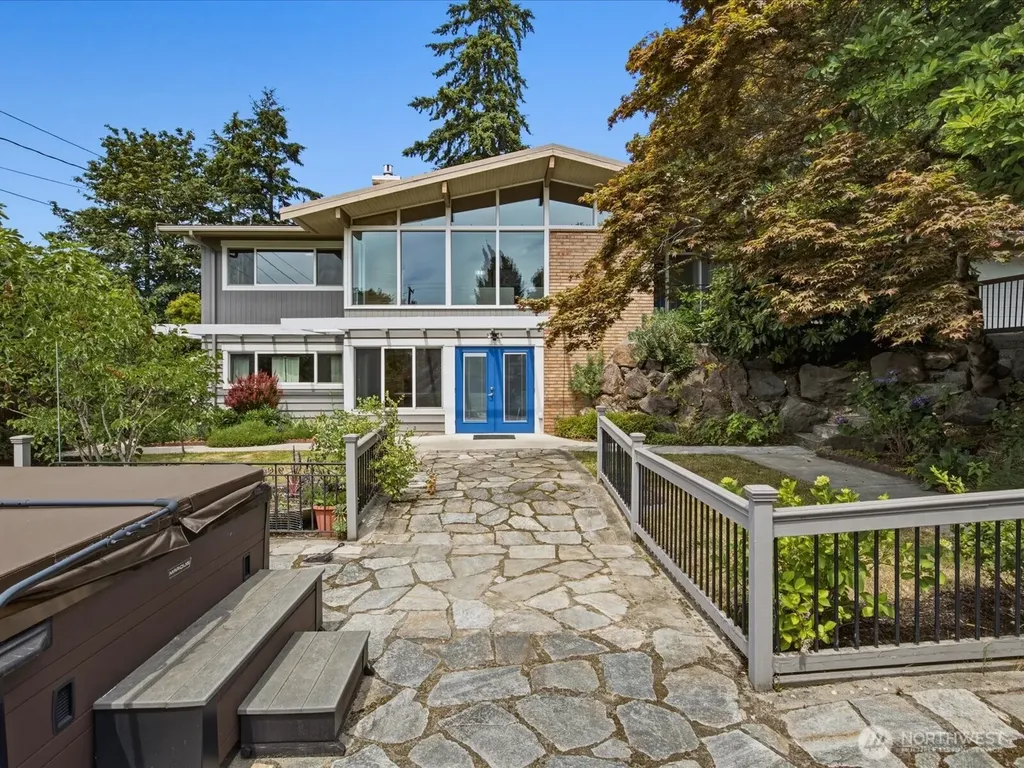 10222 NE 198th Street Bothell WA 98011