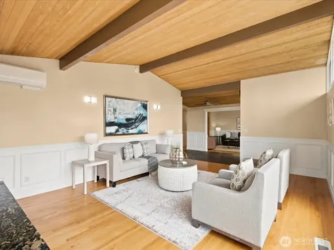 10222 NE 198th Street Bothell WA 98011