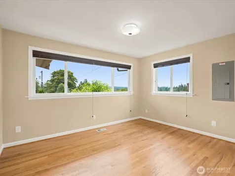 10222 NE 198th Street Bothell WA 98011