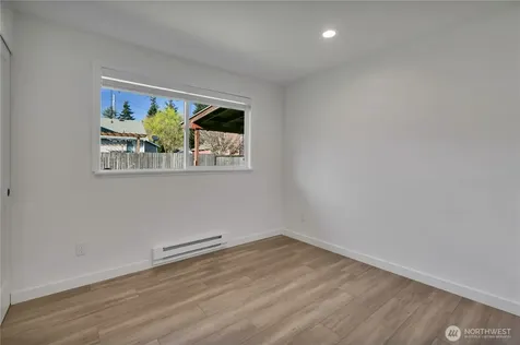 21720 SE 237th Street Maple Valley WA 98038
