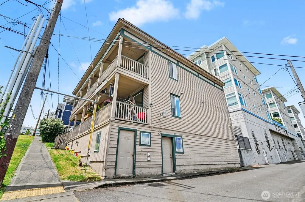 611 S 18th Street Tacoma WA 98405
