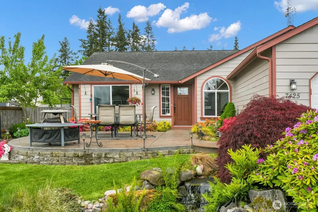 7425 3rd Drive W Everett WA 98203