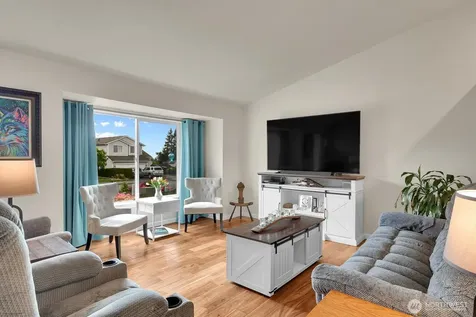 7425 3rd Drive W Everett WA 98203
