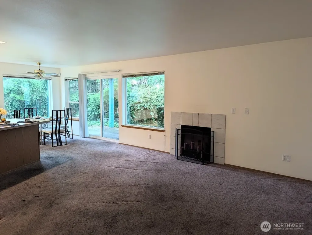 2007 99th Street E Tacoma WA 98445