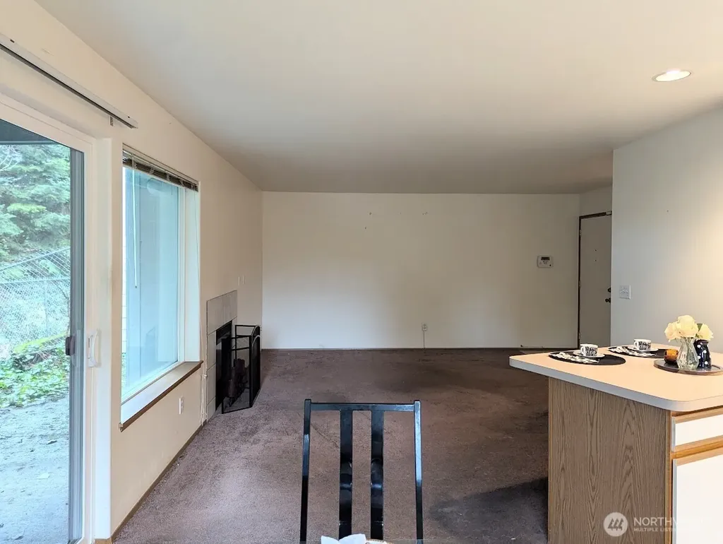 2007 99th Street E Tacoma WA 98445