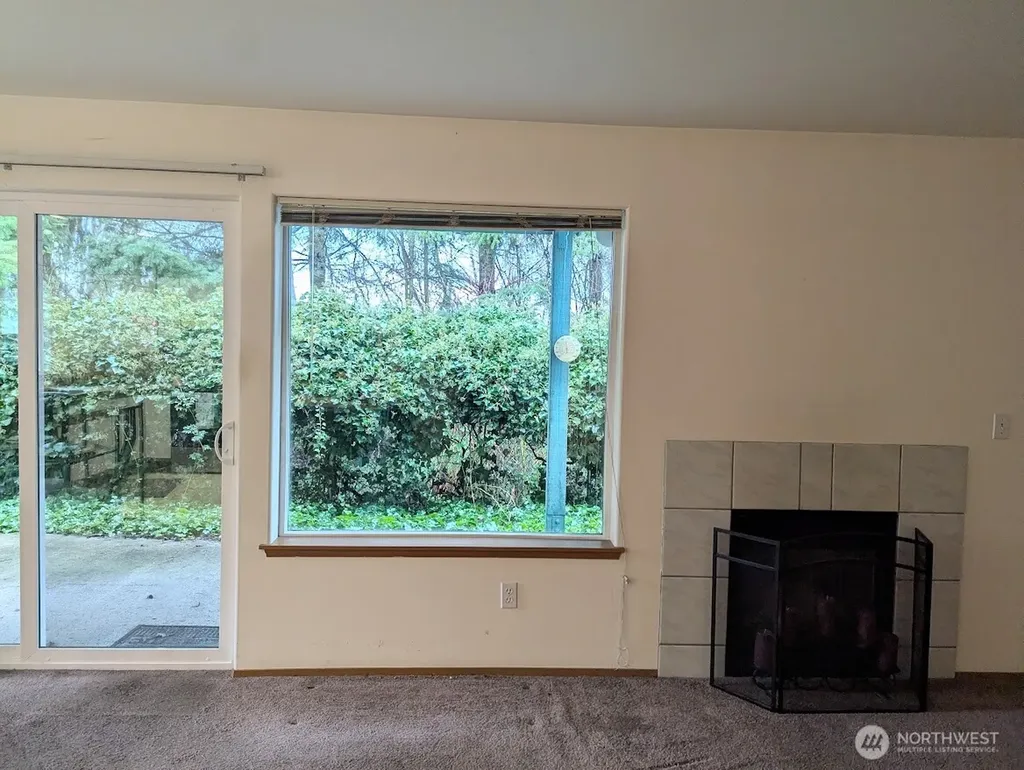 2007 99th Street E Tacoma WA 98445
