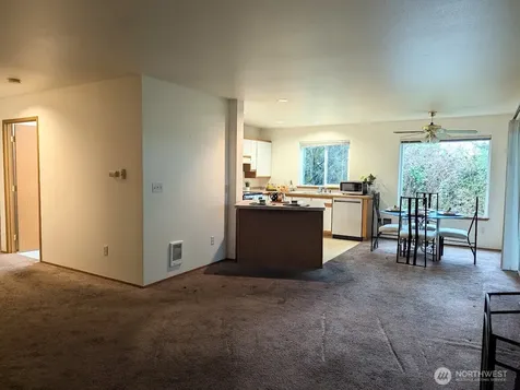 2007 99th Street E Tacoma WA 98445