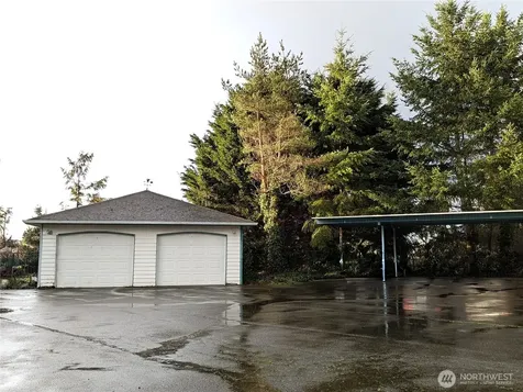 2007 99th Street E Tacoma WA 98445
