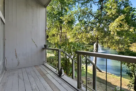 13832 66th Street NE Redmond WA 98052