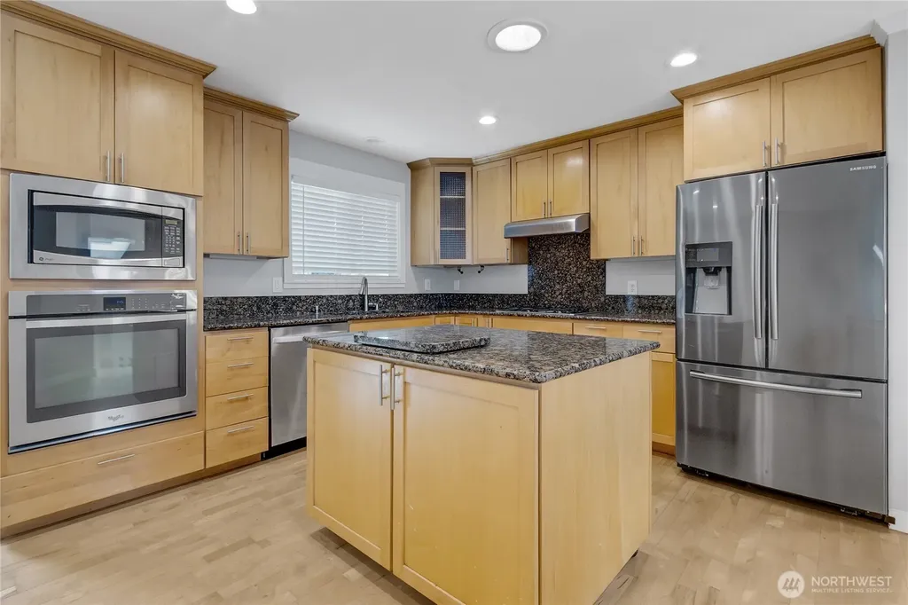 2613 SW 340th Place Federal Way WA 98023