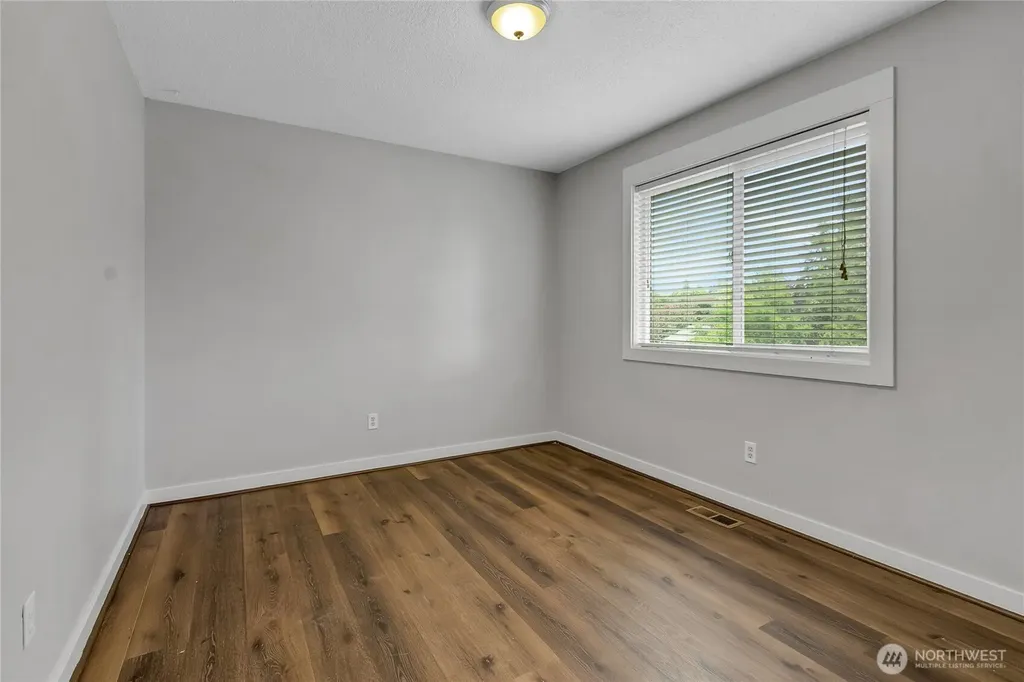 2613 SW 340th Place Federal Way WA 98023