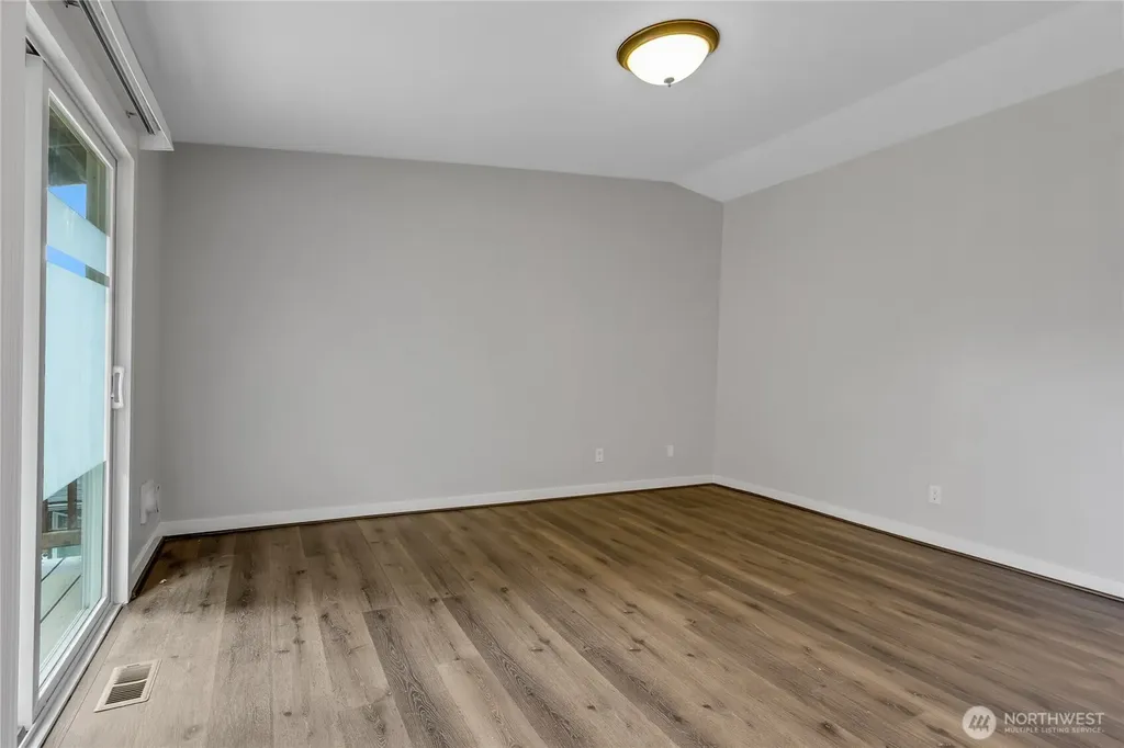 2613 SW 340th Place Federal Way WA 98023