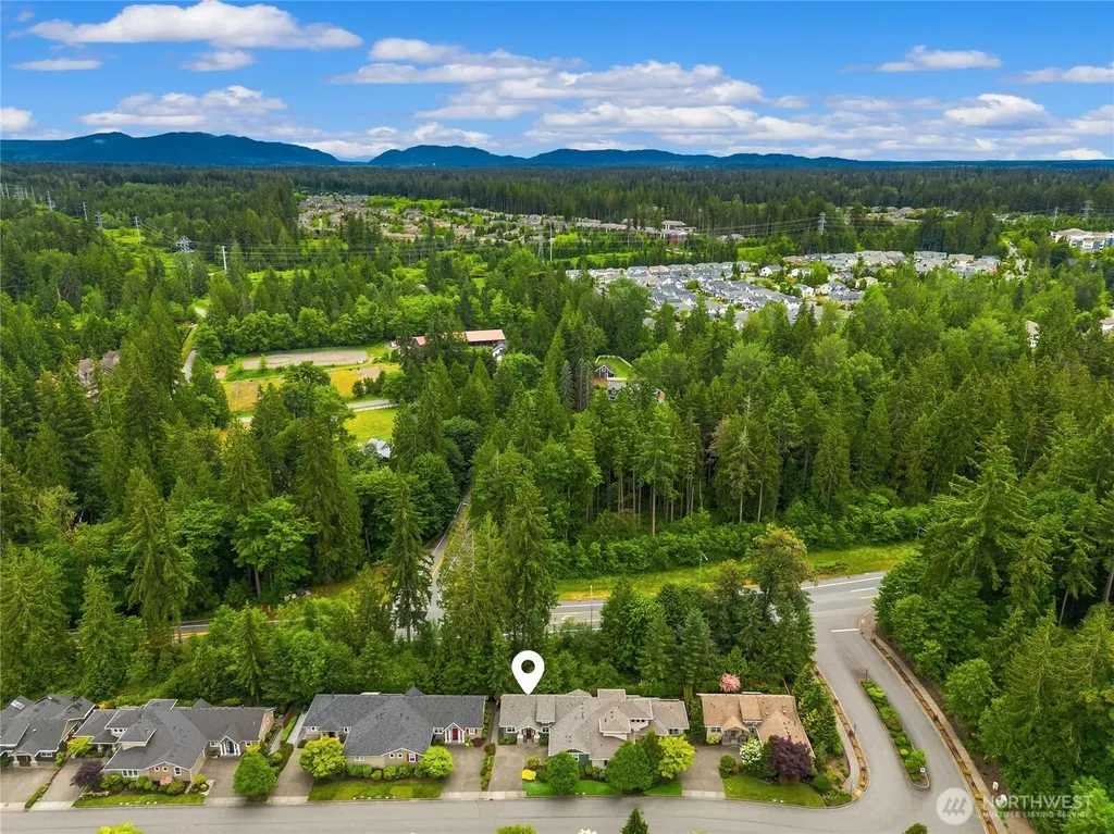 24253 NE Vine Maple Way Redmond WA 98053
