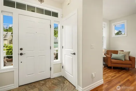 24253 NE Vine Maple Way Redmond WA 98053