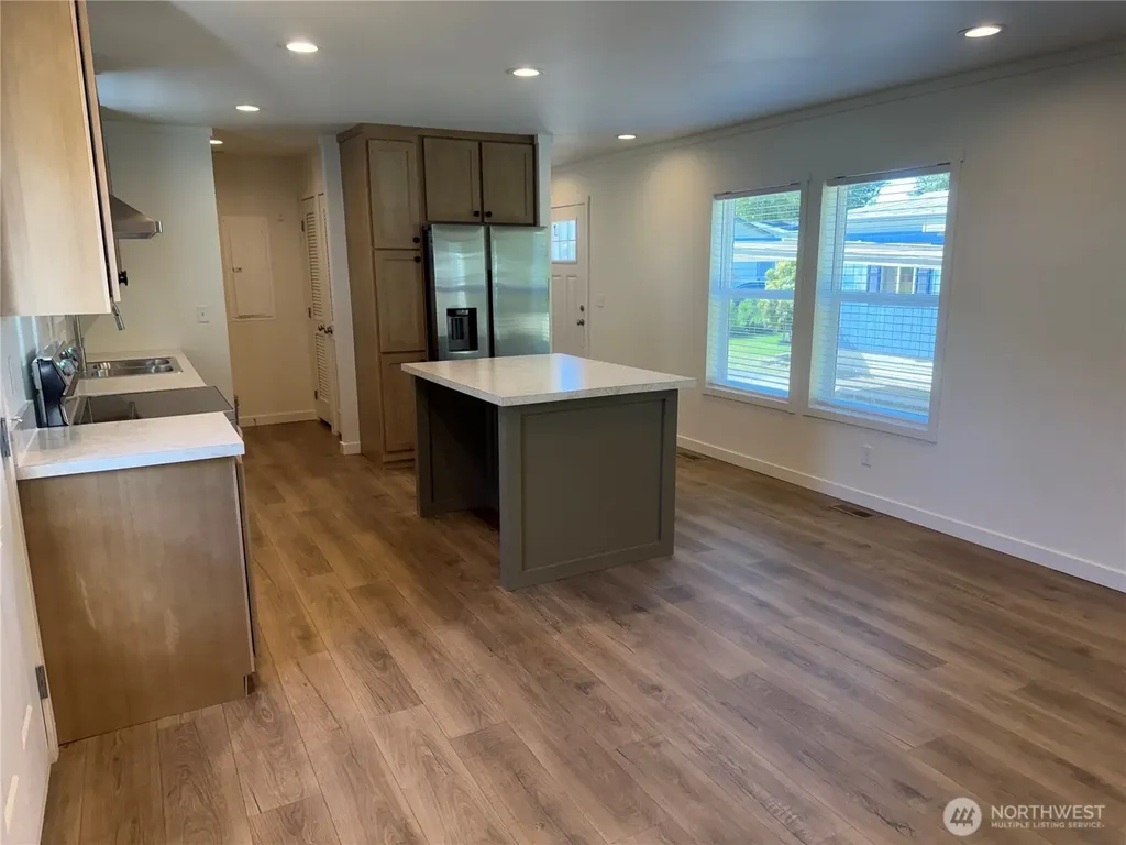 8507 143rd Avenue Ct E Puyallup WA 98372