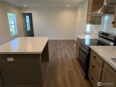 8507 143rd Avenue Ct E Puyallup WA 98372