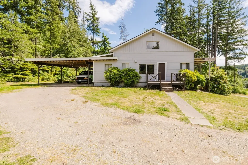 3190 Bartolatz Road W Bremerton WA 98312