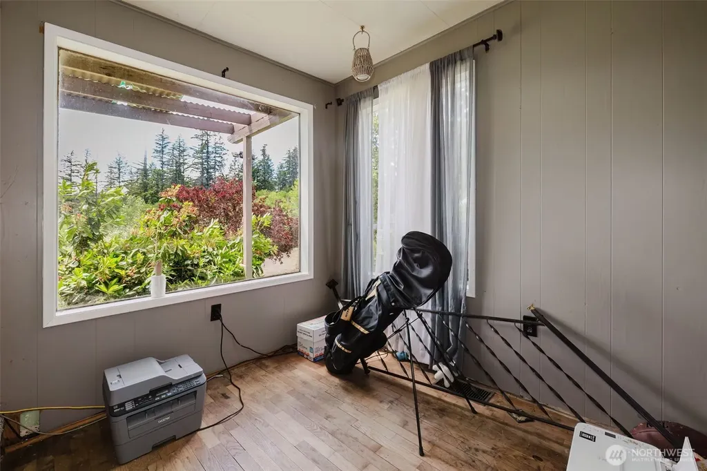 3190 Bartolatz Road W Bremerton WA 98312