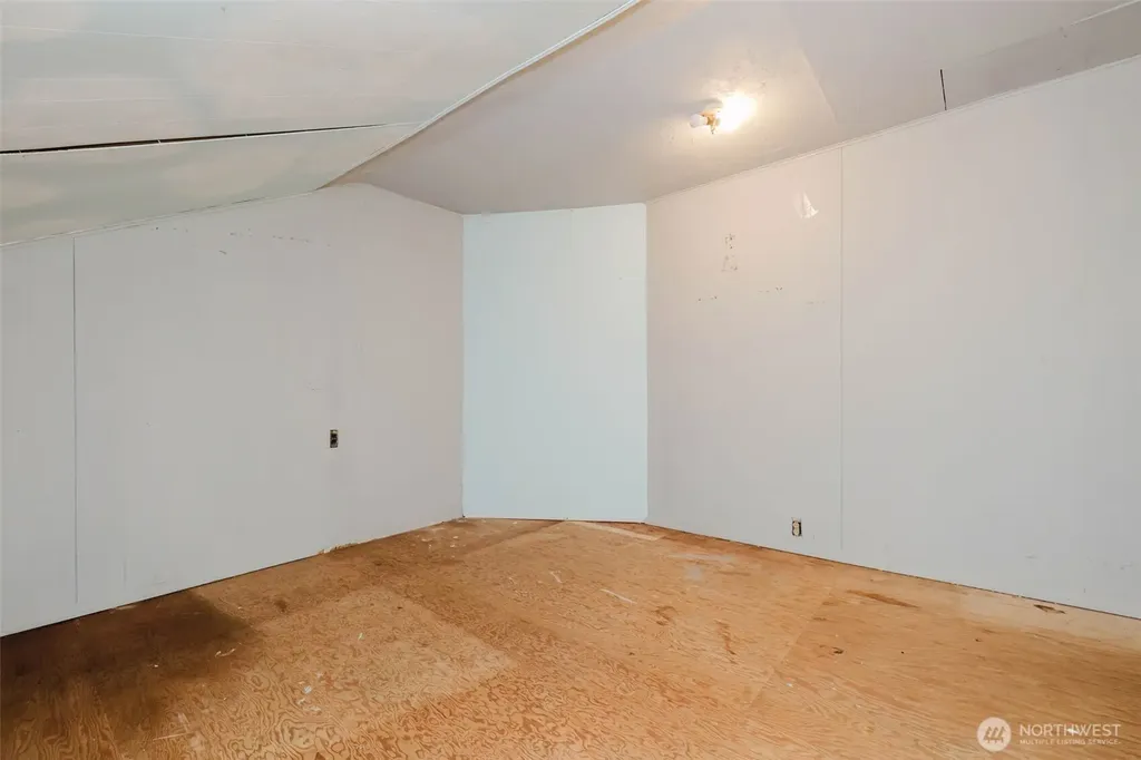 3190 Bartolatz Road W Bremerton WA 98312