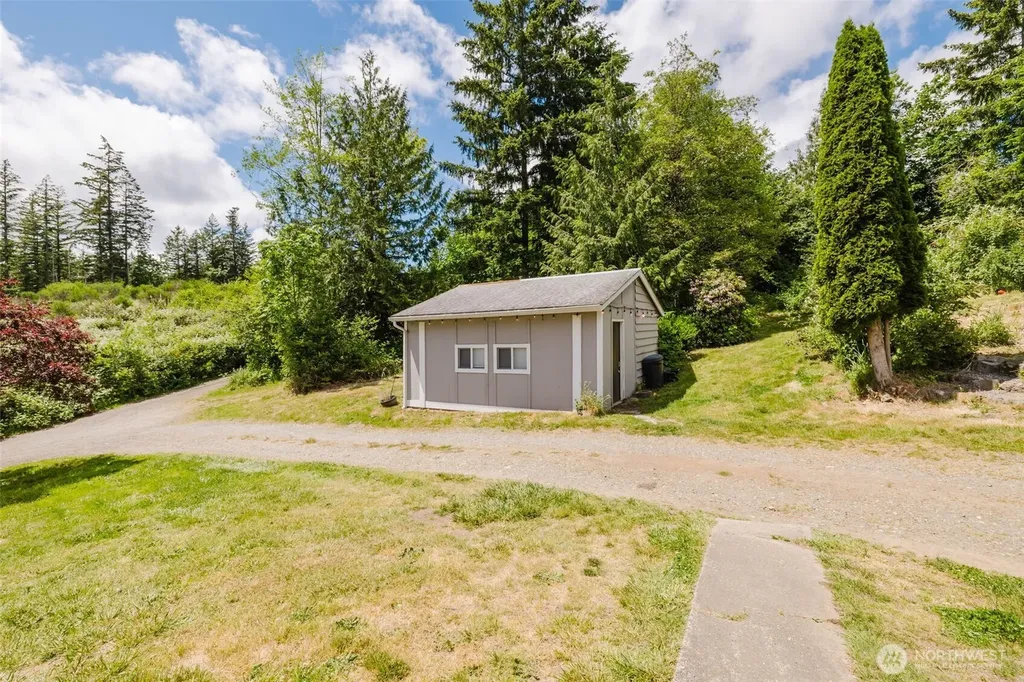 3190 Bartolatz Road W Bremerton WA 98312