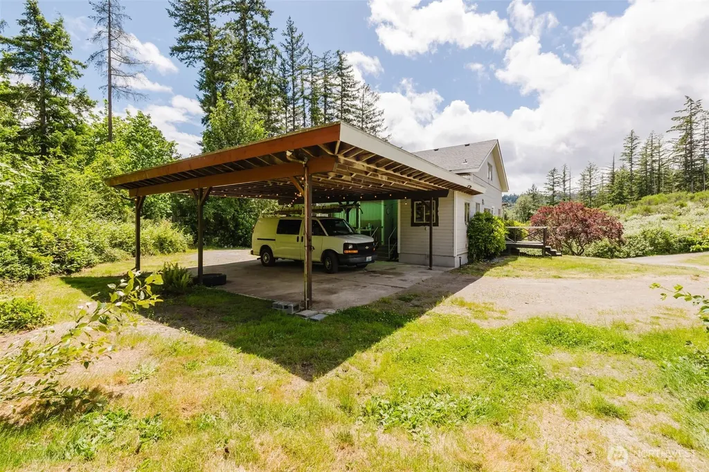 3190 Bartolatz Road W Bremerton WA 98312