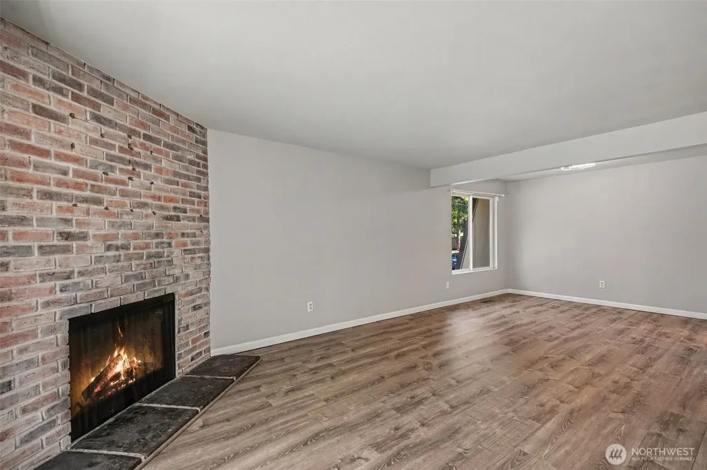 9905 NE 124 Street Kirkland WA 98034