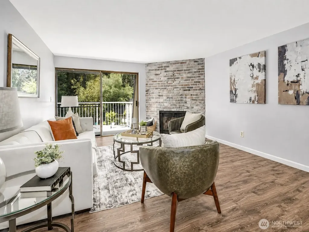 9905 NE 124 Street Kirkland WA 98034