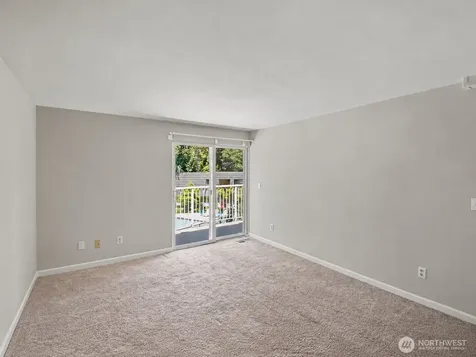9905 NE 124 Street Kirkland WA 98034