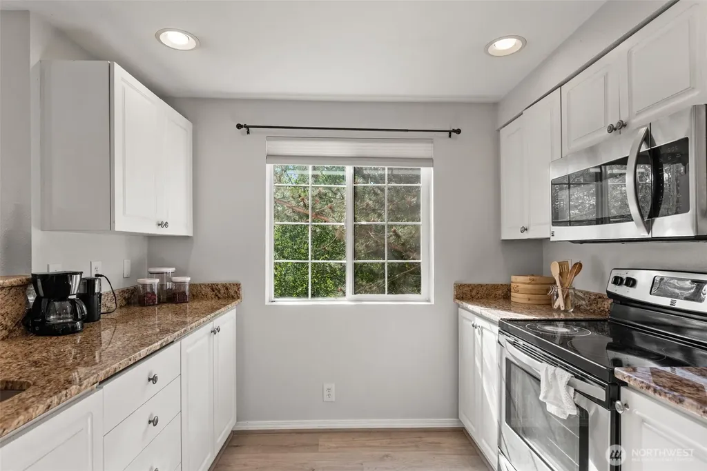 4423 249th Terrace SE Issaquah WA 98029