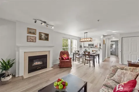 4423 249th Terrace SE Issaquah WA 98029