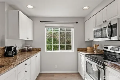 4423 249th Terrace SE Issaquah WA 98029