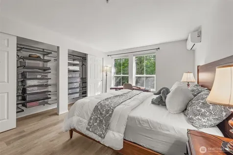 4423 249th Terrace SE Issaquah WA 98029