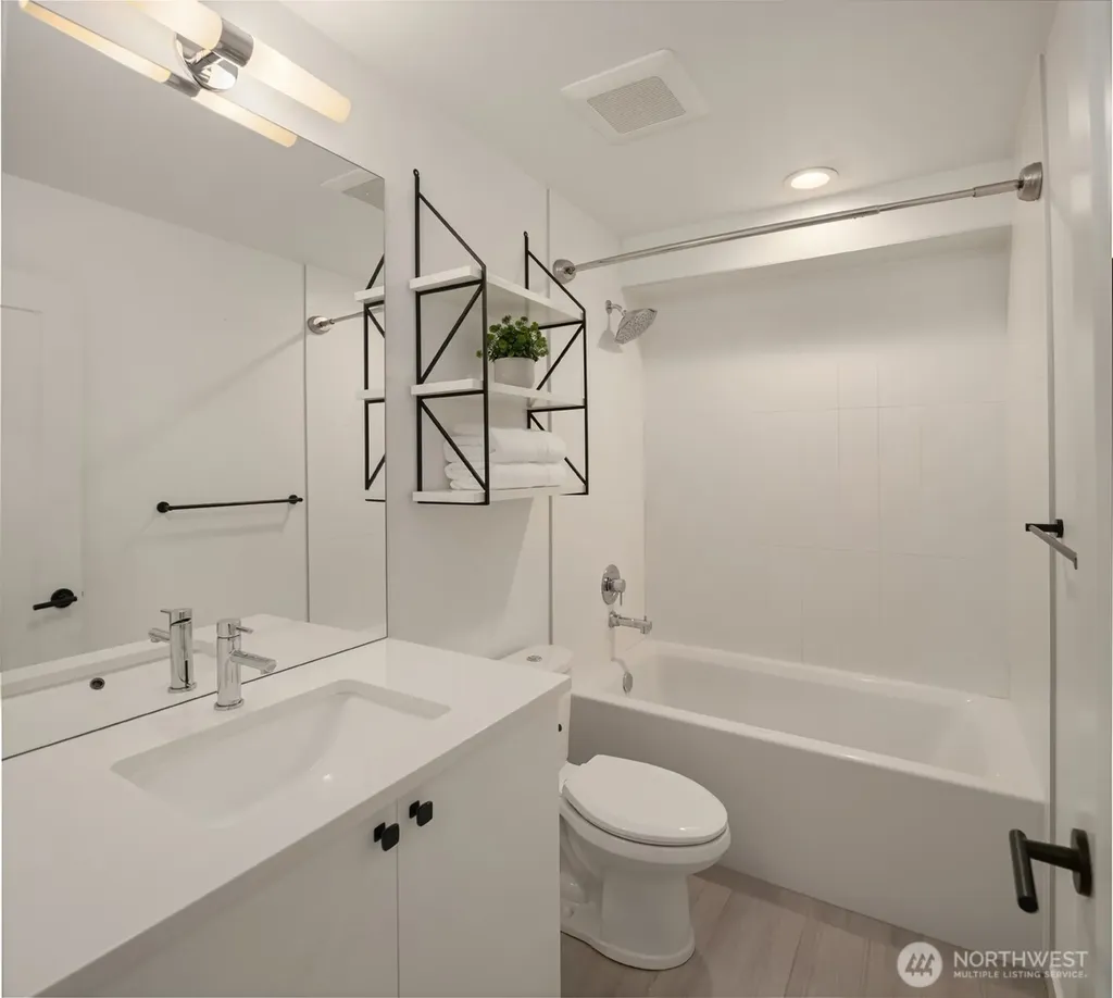 9553 Ashworth Avenue N Seattle WA 98103