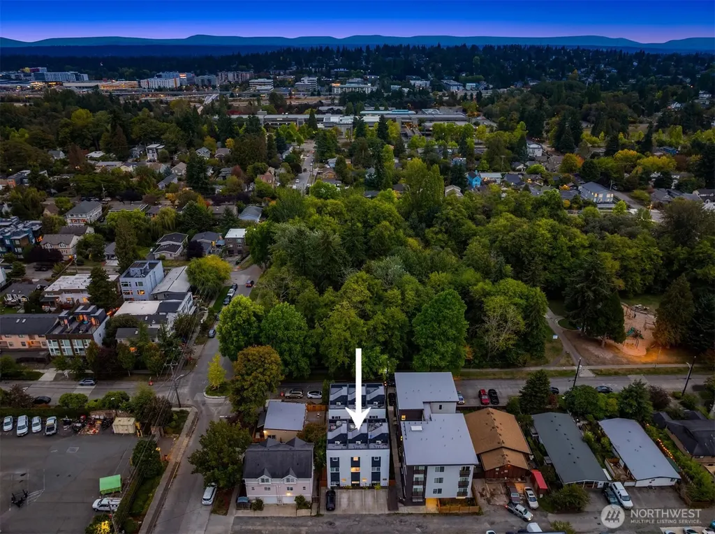 9553 Ashworth Avenue N Seattle WA 98103