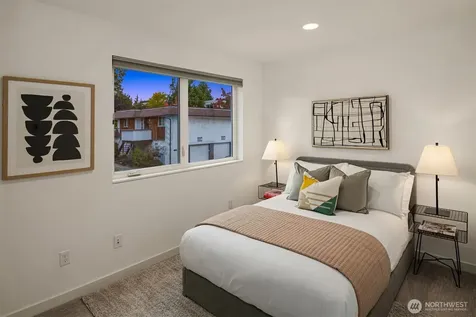 9553 Ashworth Avenue N Seattle WA 98103