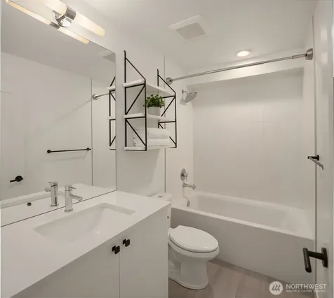 9553 Ashworth Avenue N Seattle WA 98103