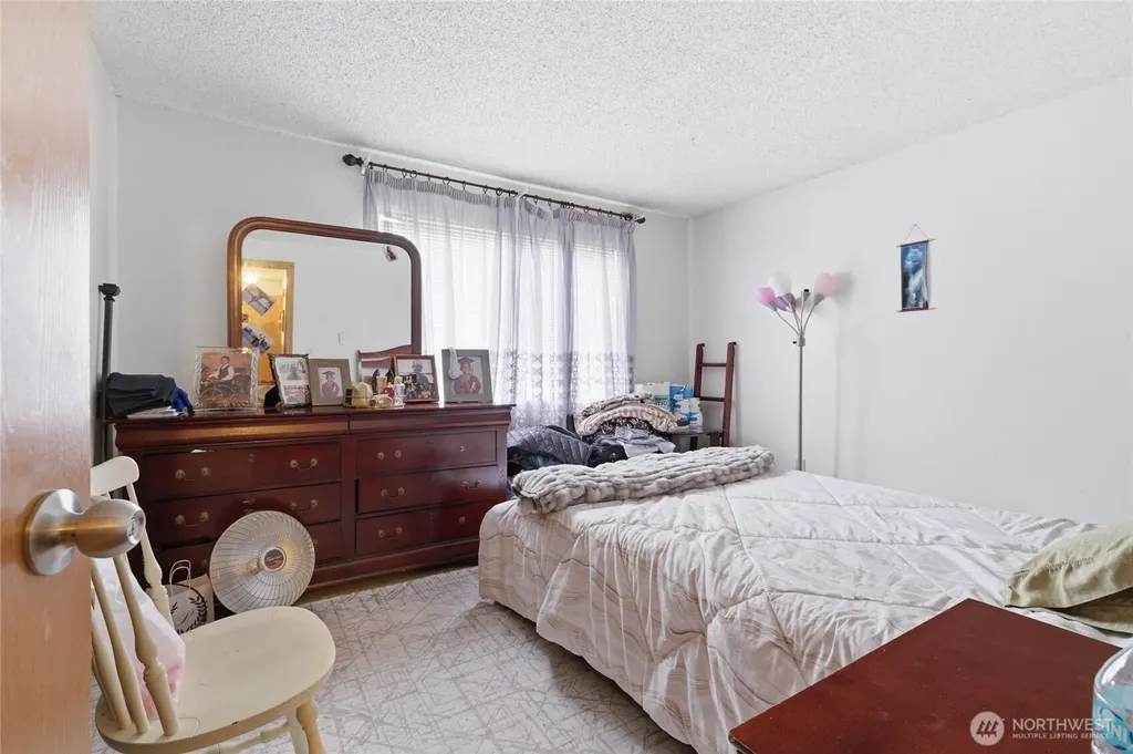 1529 NE 150th Street Shoreline WA 98155