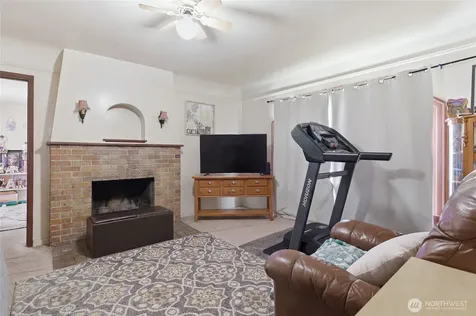 1529 NE 150th Street Shoreline WA 98155