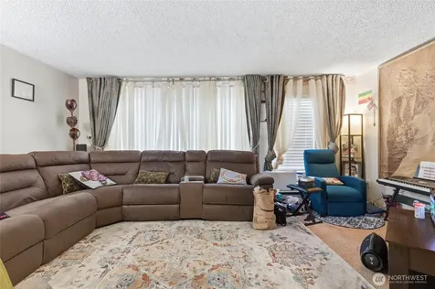 1529 NE 150th Street Shoreline WA 98155