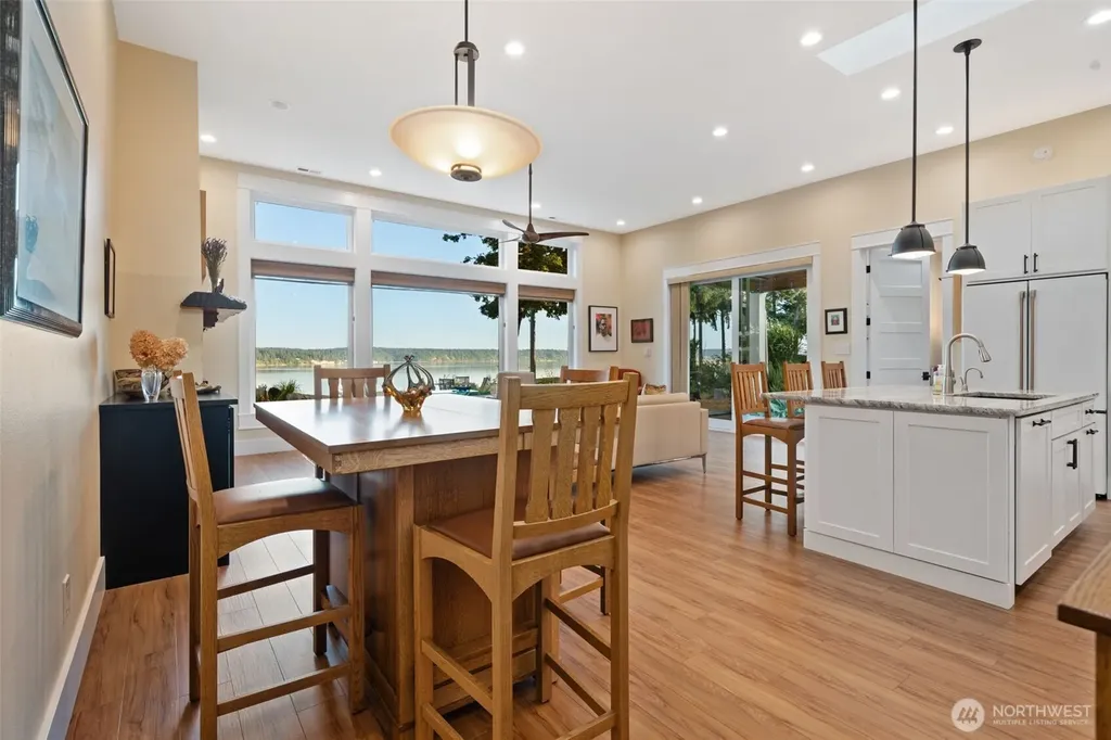 211 E Vineyard Crest Road Grapeview WA 98546