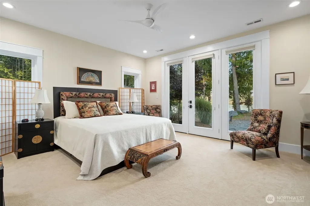 211 E Vineyard Crest Road Grapeview WA 98546
