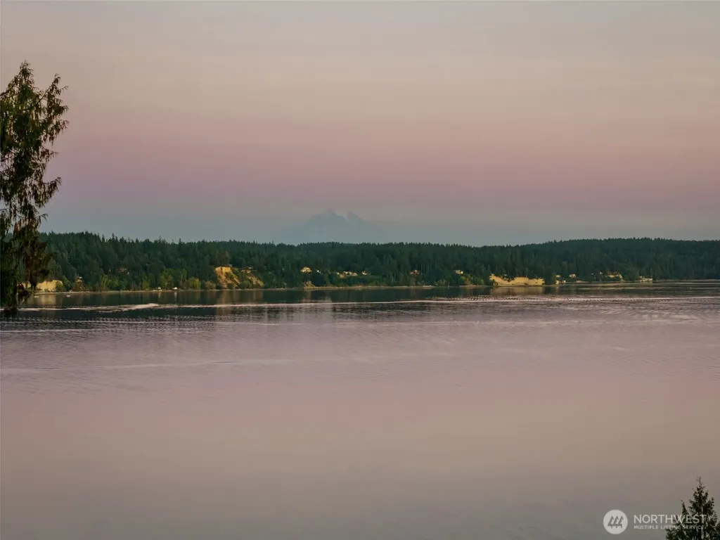 211 E Vineyard Crest Road Grapeview WA 98546