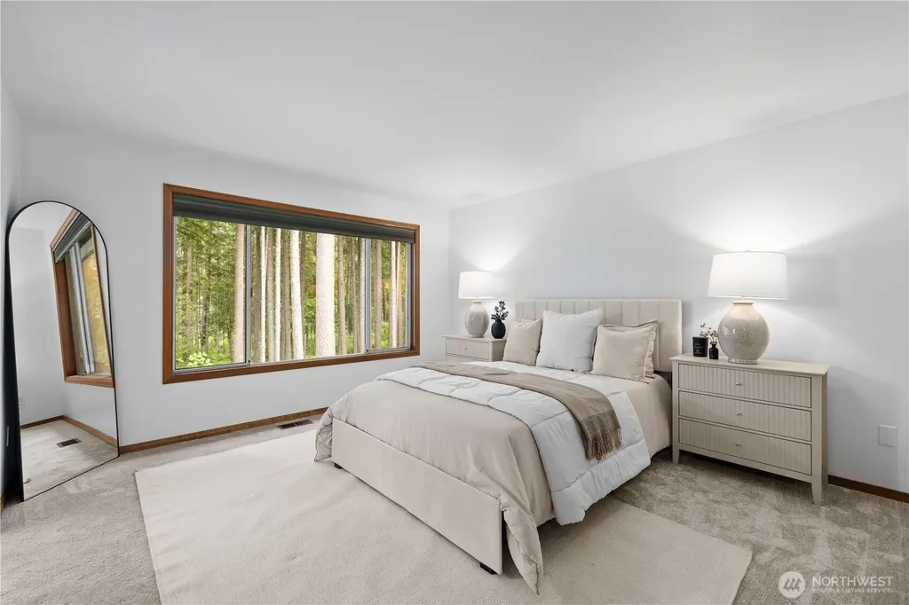 3736 248th Place SE Sammamish WA 98029