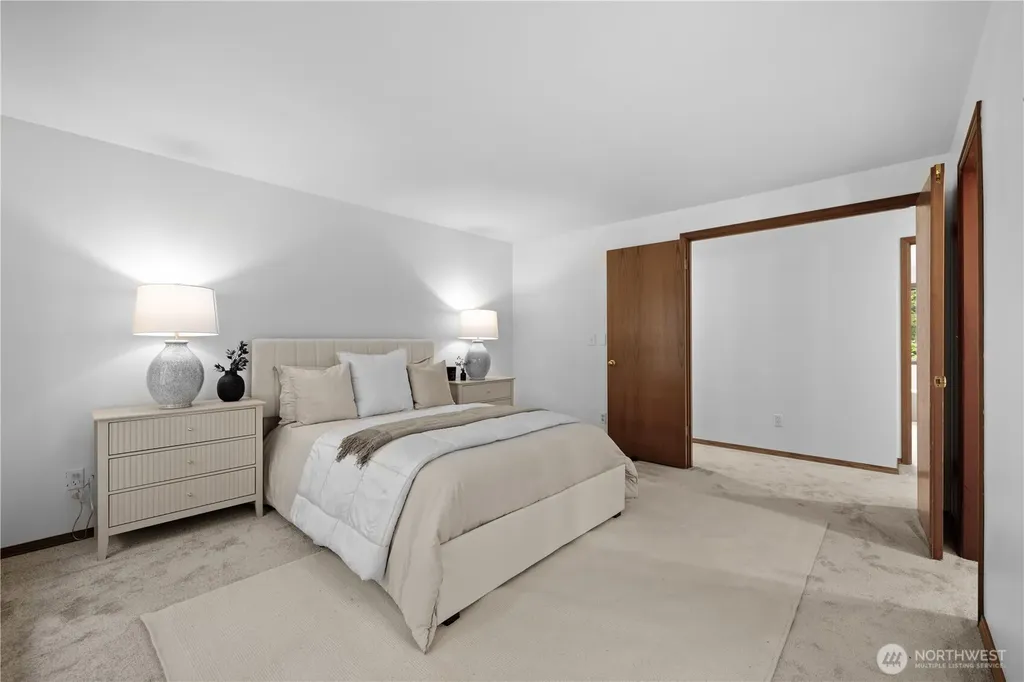 3736 248th Place SE Sammamish WA 98029
